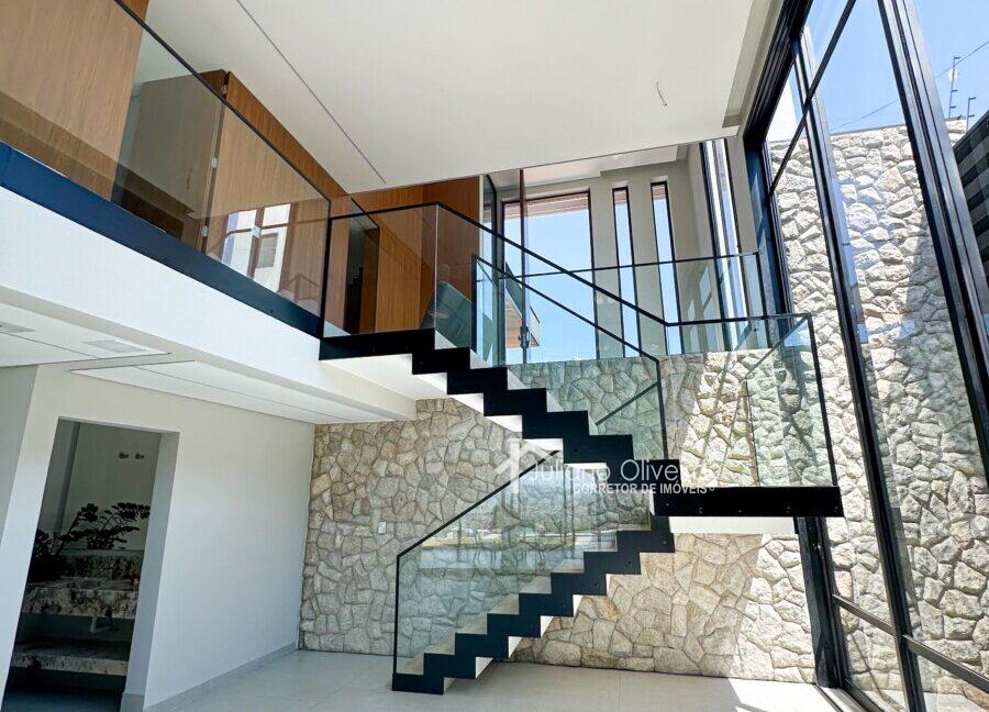 8cc7c071-df80-4b39-bfae-d2262fd3e9e5