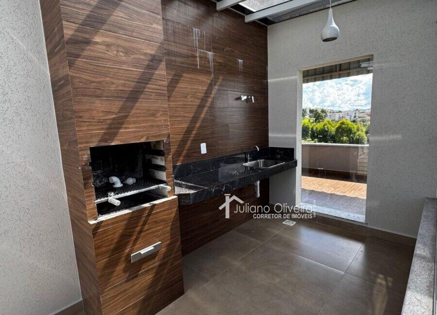 8f646482-c12d-4c23-acbe-513fad8d1669