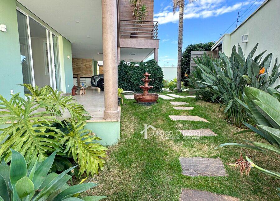 9ec7eb1b-cb8e-4814-8f87-4305d9eeaffd