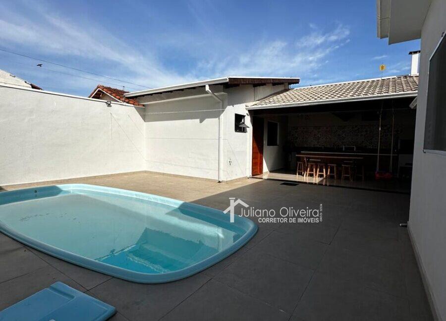 a817669c-be8b-472f-a433-8f2e5121a414