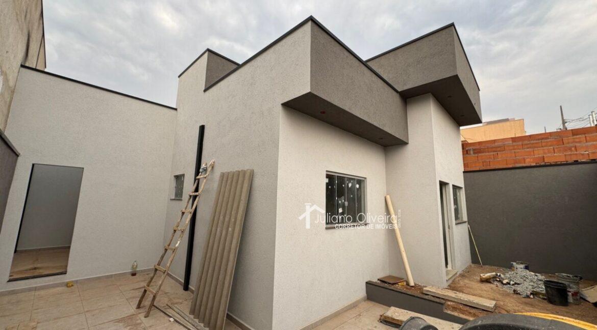 b34d5042-cc90-406e-93ab-5e8fd6feca8c