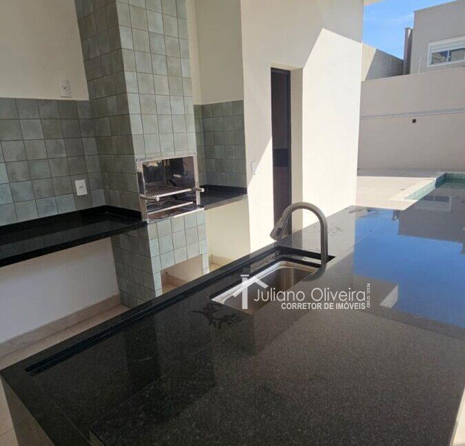 c03c8e6c-af5d-4061-9222-84cae1c31b25