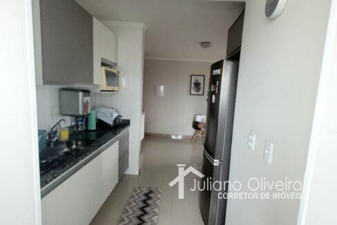 c6859d4c-8bb9-40ee-ac82-36eb3b417e46