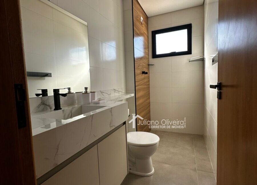 c699ecda-241a-4729-b9d8-a4a6938d8a3d