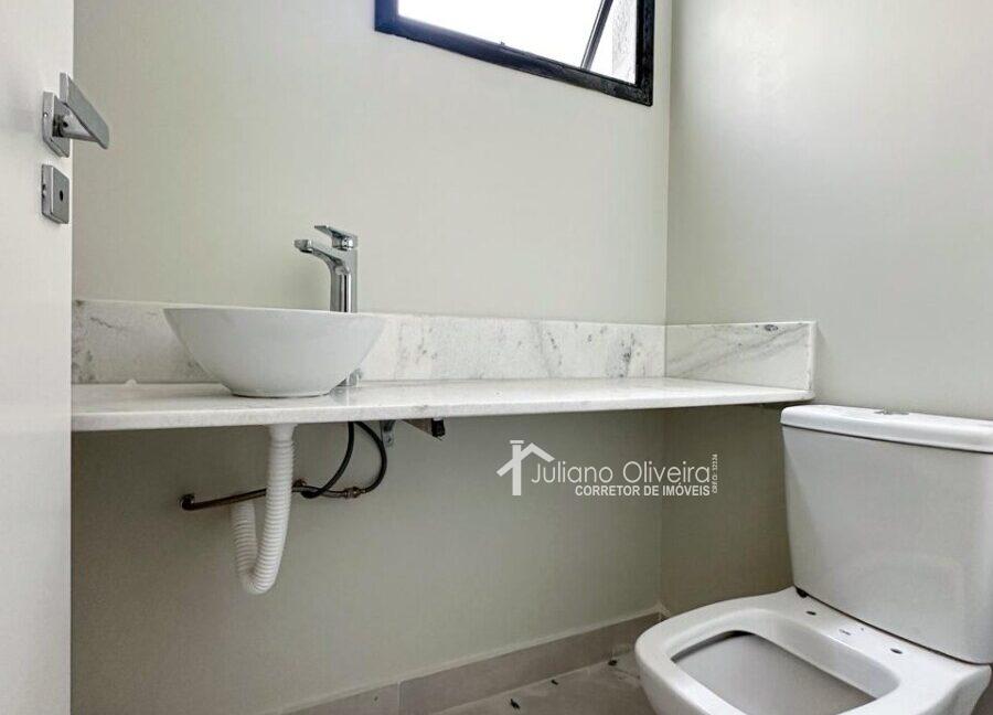 c83d6f20-c333-4ca1-a08d-b1bf82bef06a