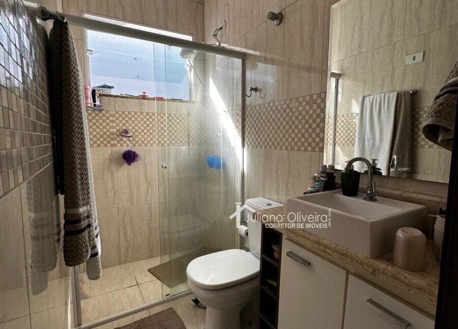 d0d82dc9-02be-4976-944d-a8b41ac02af0