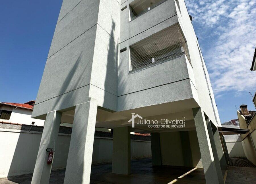 d406e738-b732-408c-8a56-cad670d04187