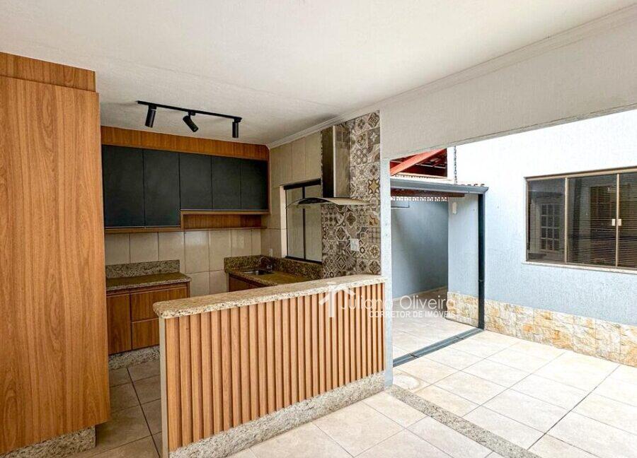 e29e65f2-f396-409f-86fb-3e72f4e94397