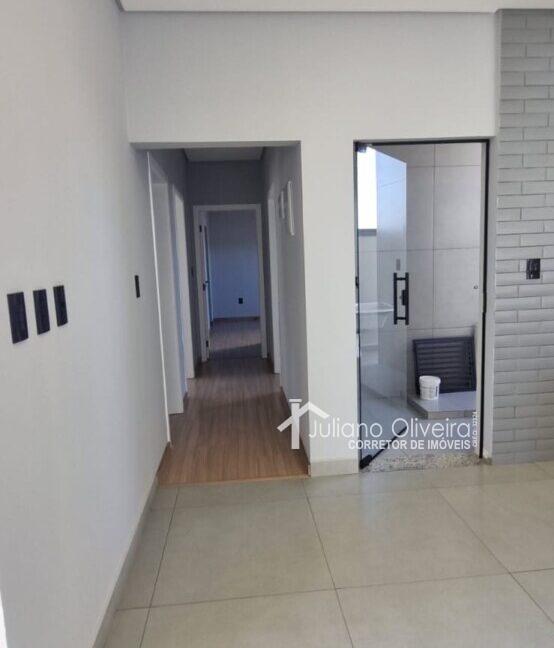 eb47d446-ad4e-49eb-8725-cc26f3fcab36