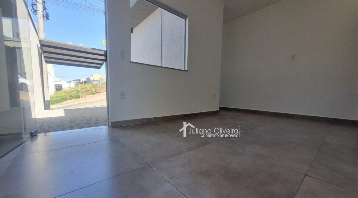 f5d64125-bd15-48ce-a191-a2450c0861c0