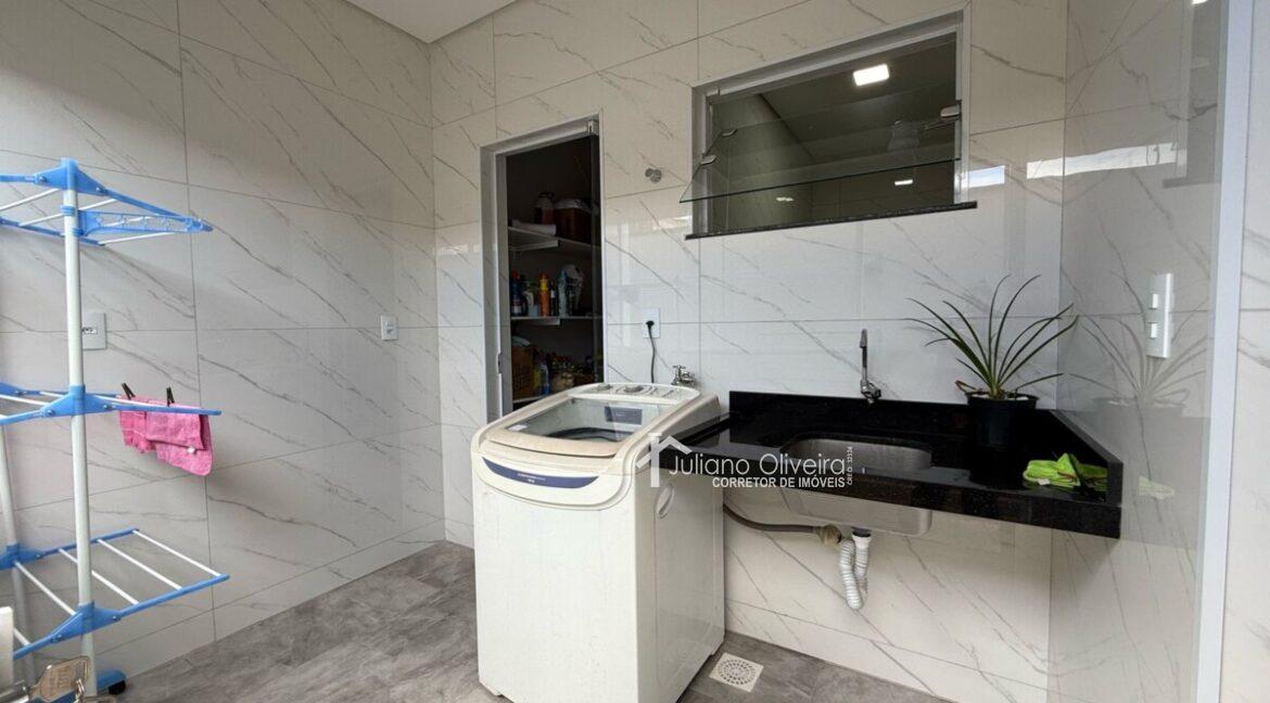 4f5447e3-19c5-439b-9b49-e46d600e83e9