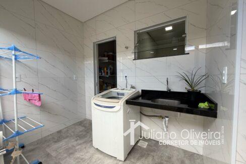 4f5447e3-19c5-439b-9b49-e46d600e83e9