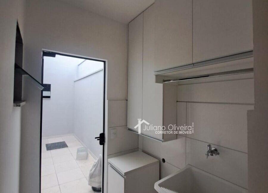 58228751-fac0-4494-aed3-0e867b2c76b5