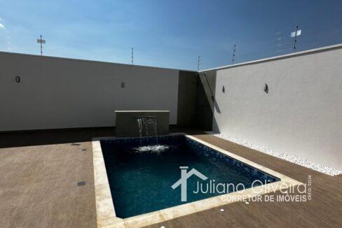 5b8a804f-1f91-443a-a49a-414072f00039