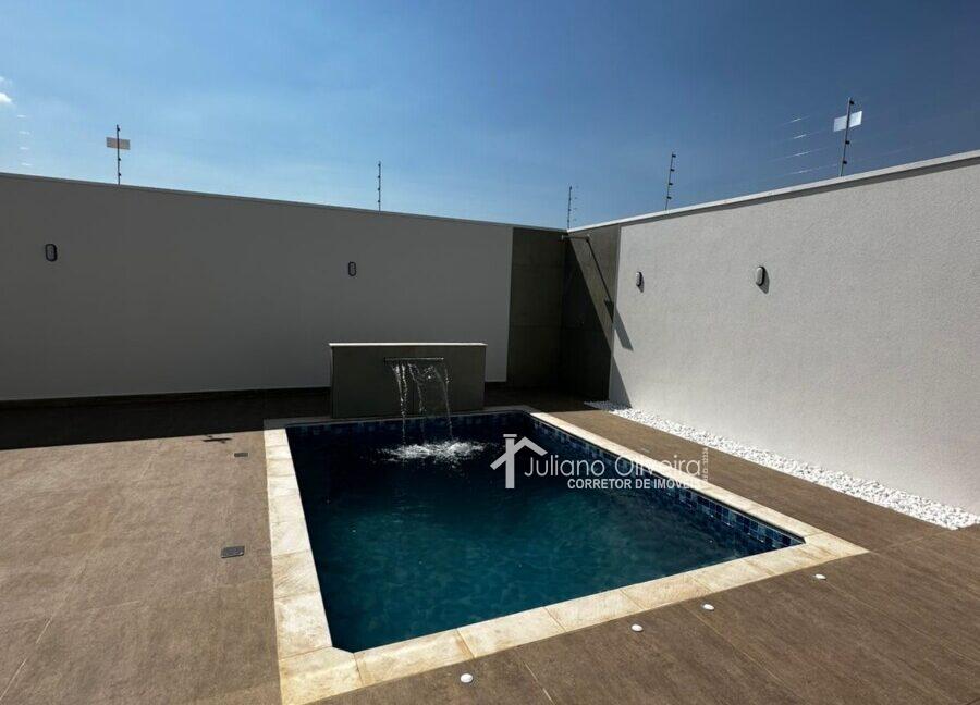 5b8a804f-1f91-443a-a49a-414072f00039