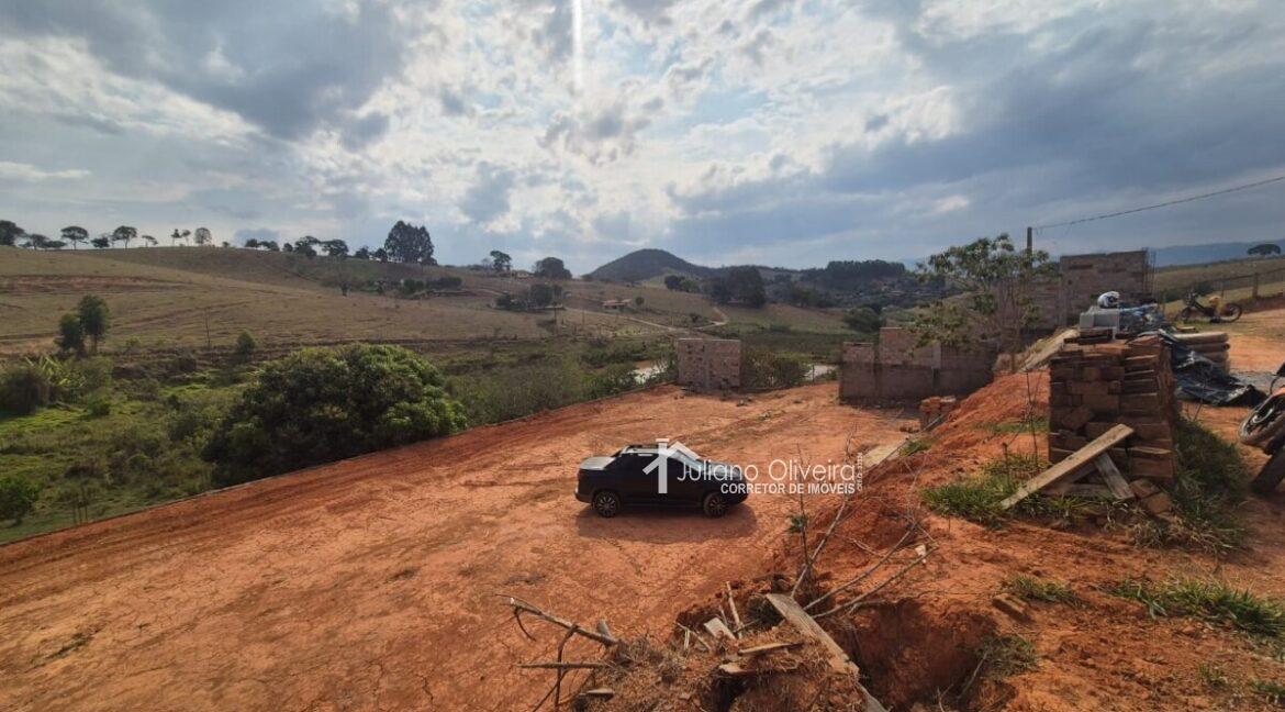 5d35b46b-8644-4e96-b33b-a023d5c94a8a