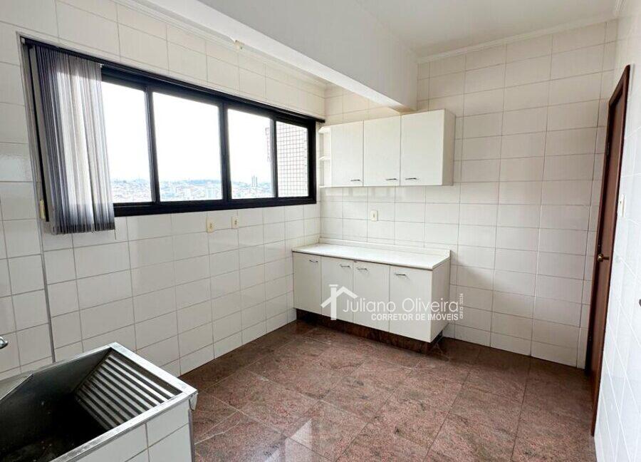 81a880e6-b0fc-4543-9ab3-beebc2e2dd46