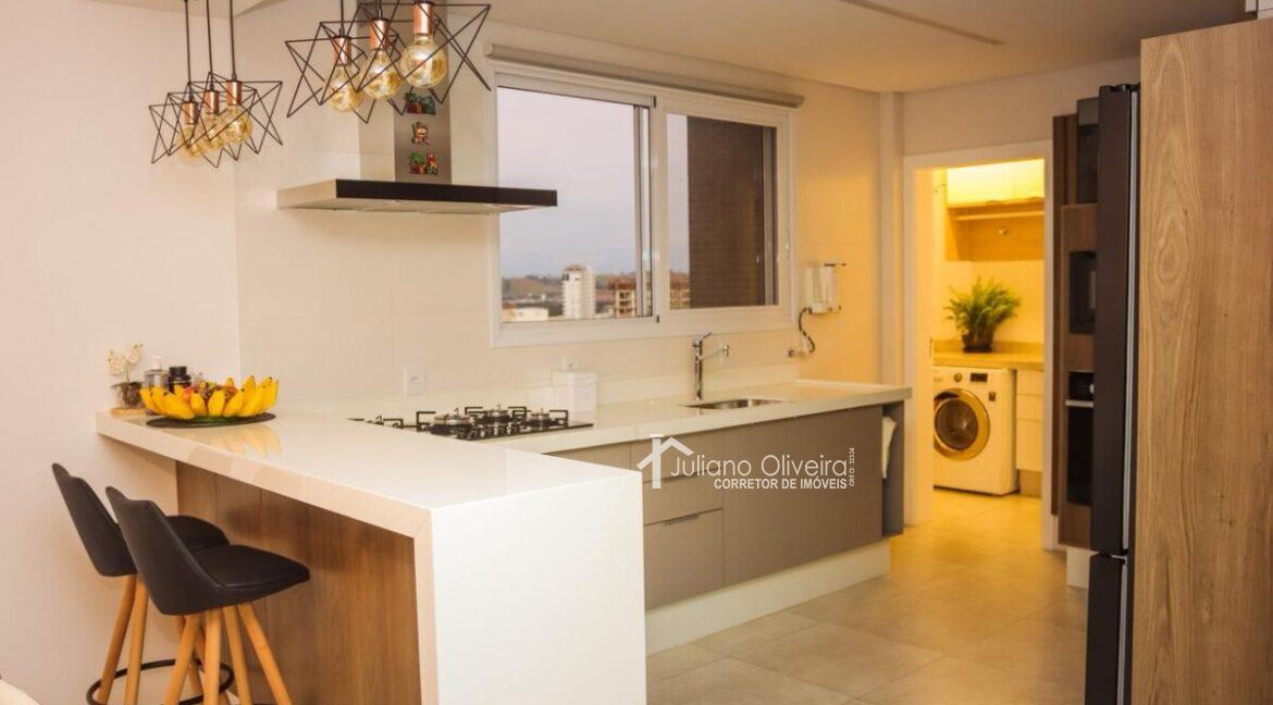 af5285f4-346e-4543-9ac9-0251da274ed6