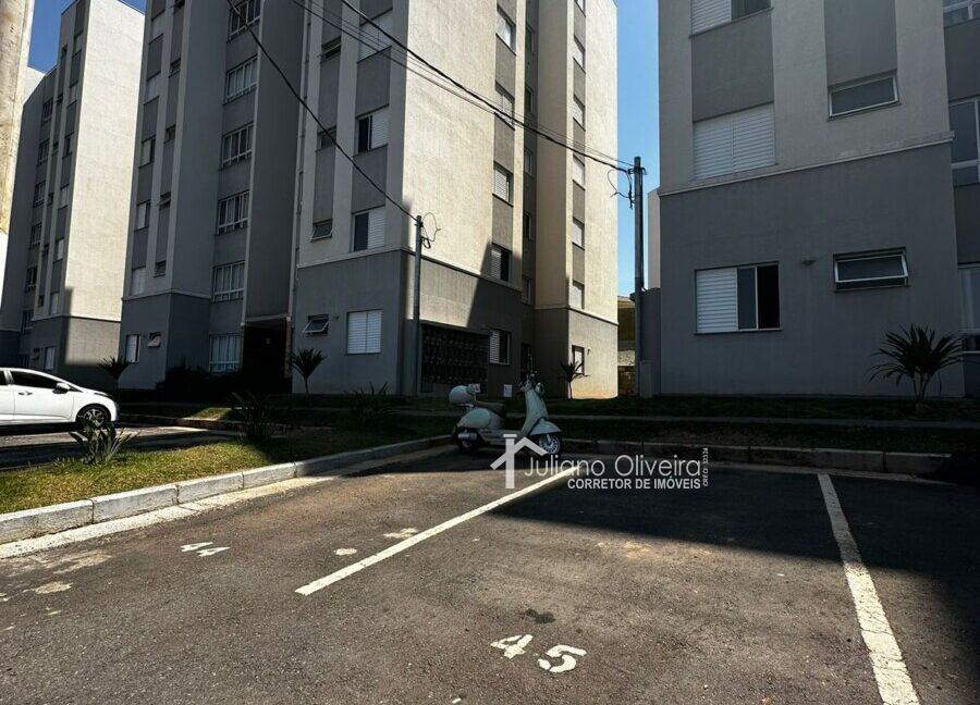 b11bd4f4-c23f-4502-bfe2-c95875f5e872