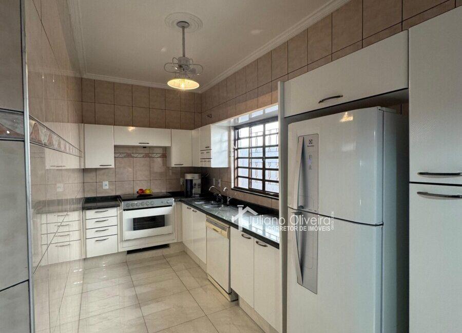 b382375f-f05c-443d-ad9c-6d207db5e4c5