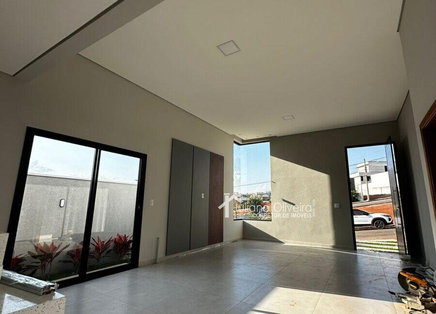 b7b7caef-d067-4350-b312-54c67f2d1d6e