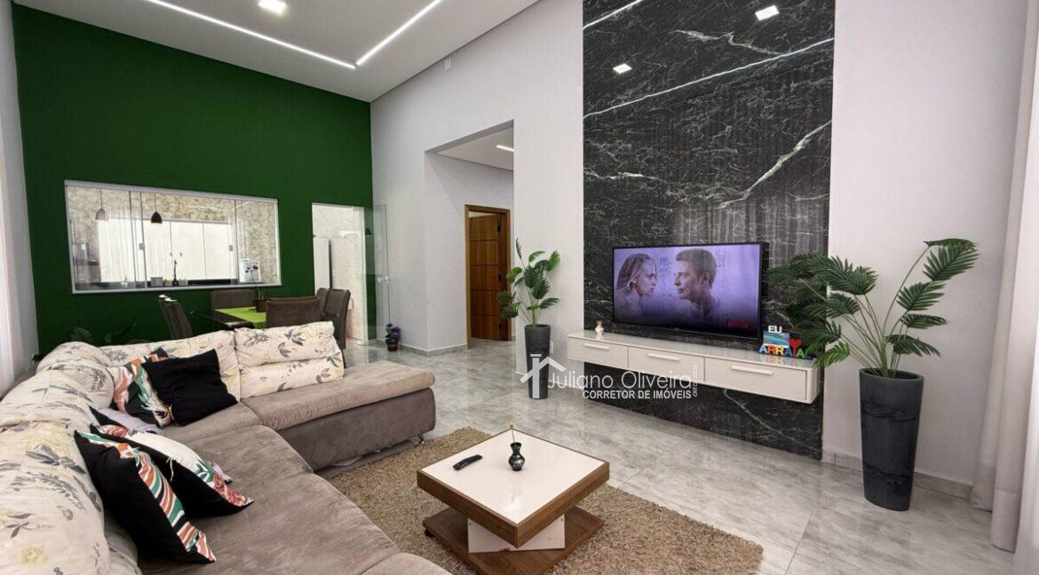 c02f75e2-f934-4823-a118-eba07db86b80