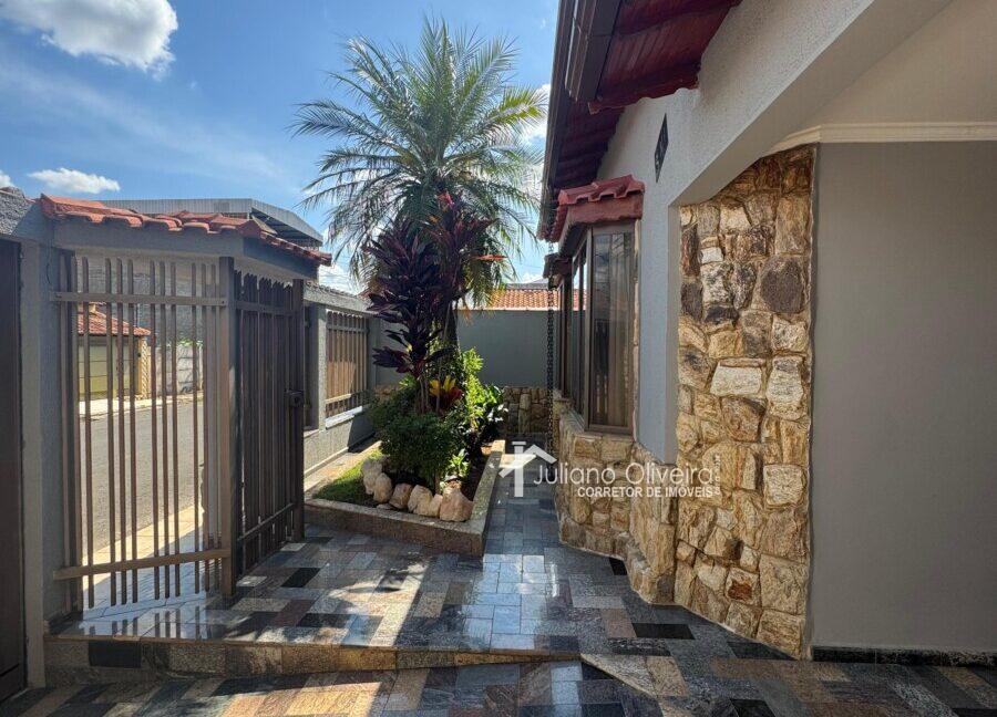 d02e57a1-1510-469f-9b45-c9cdafcd544d