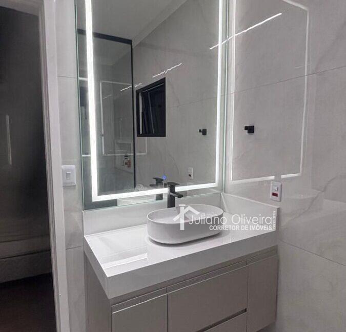 d3118c58-93e5-47c0-b60e-1a59e6bdb448