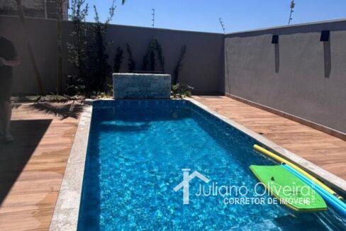 ead75bc8-1fd7-4d43-9837-846491230f0a