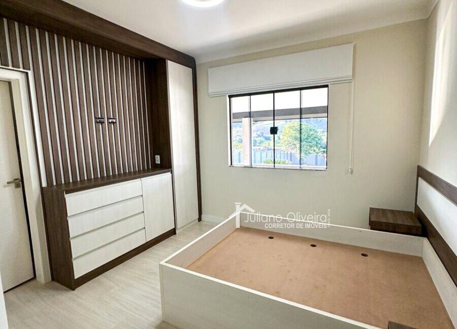 01f0863a-bd7d-4aa6-bf38-1bb22cec10db