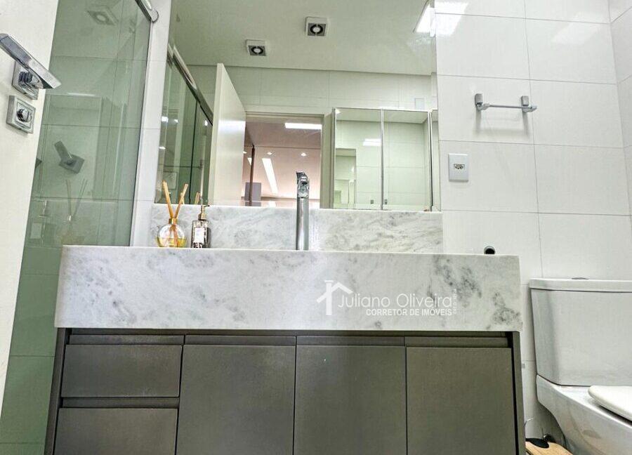 063f21cb-6844-451b-bd92-9e6bb527cbc4