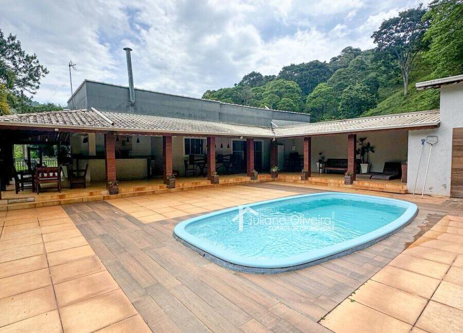 0d228b76-e6dd-429d-9055-83211130e5bb