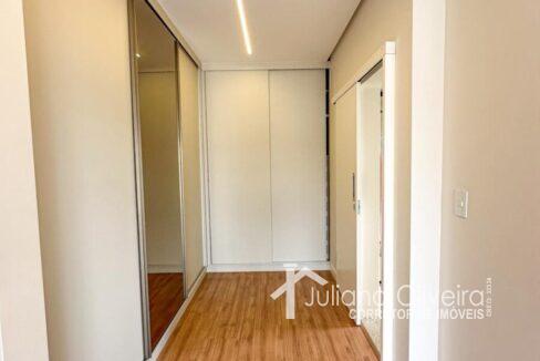 1d6eccc4-40aa-466c-a841-8d6eae0fc49c