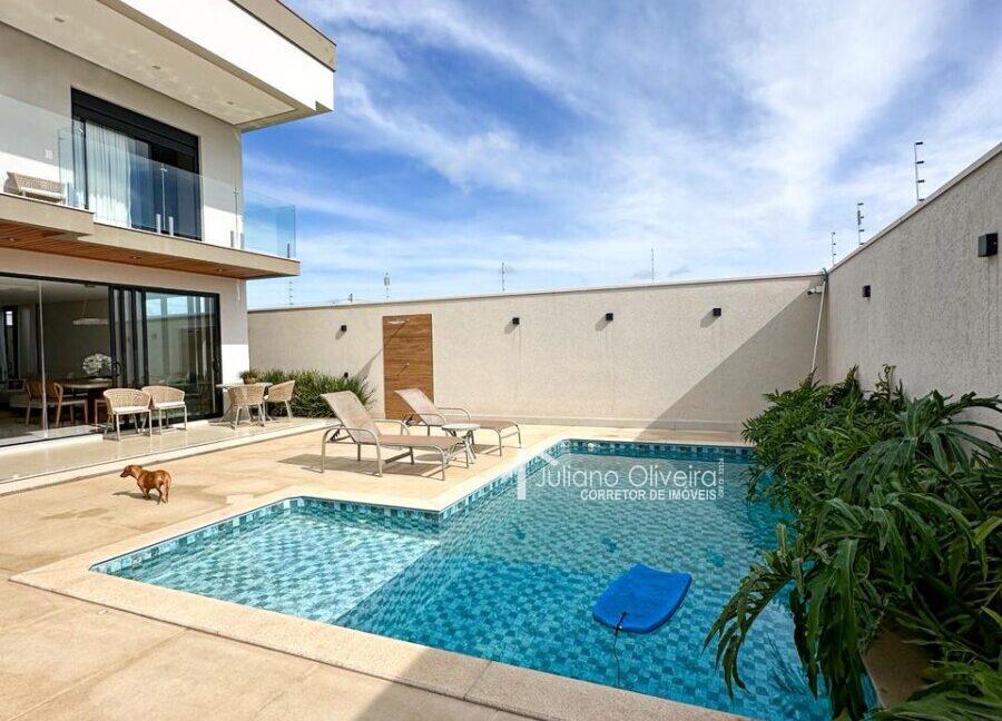 1da55a97-53c0-4dbe-8901-3c16326ef6ae