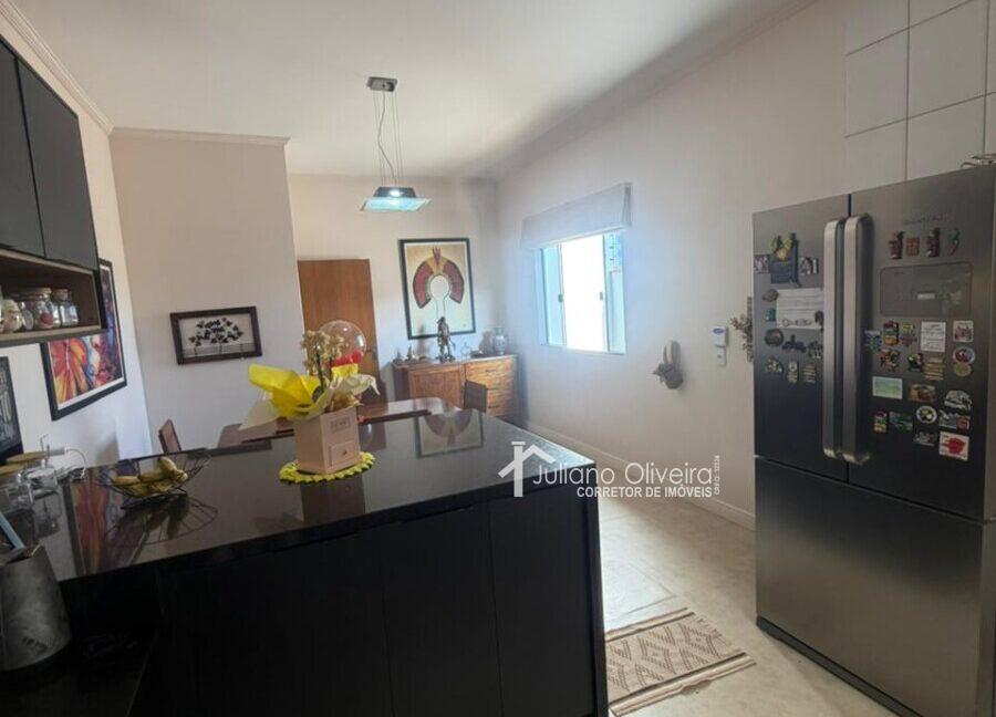 258dd5ca-c080-4f3b-b6ad-e66be645a623