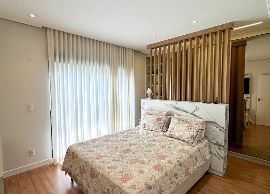 32380409-814e-44b4-883e-3ddf80157aab