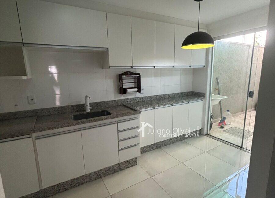 3b0603ba-8971-4696-8717-1dc7ba867e65