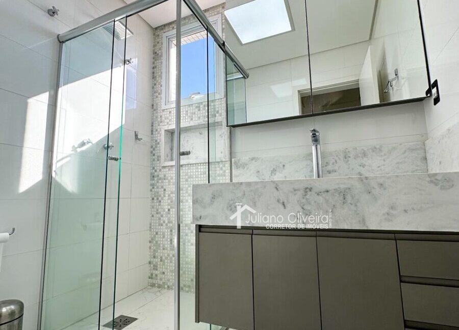 5fdcd332-1f93-4f95-8cb9-33ef9fcbd9a6