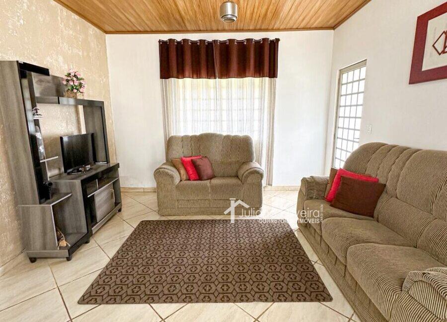 61a04640-1150-41a0-a418-aadc840a334d