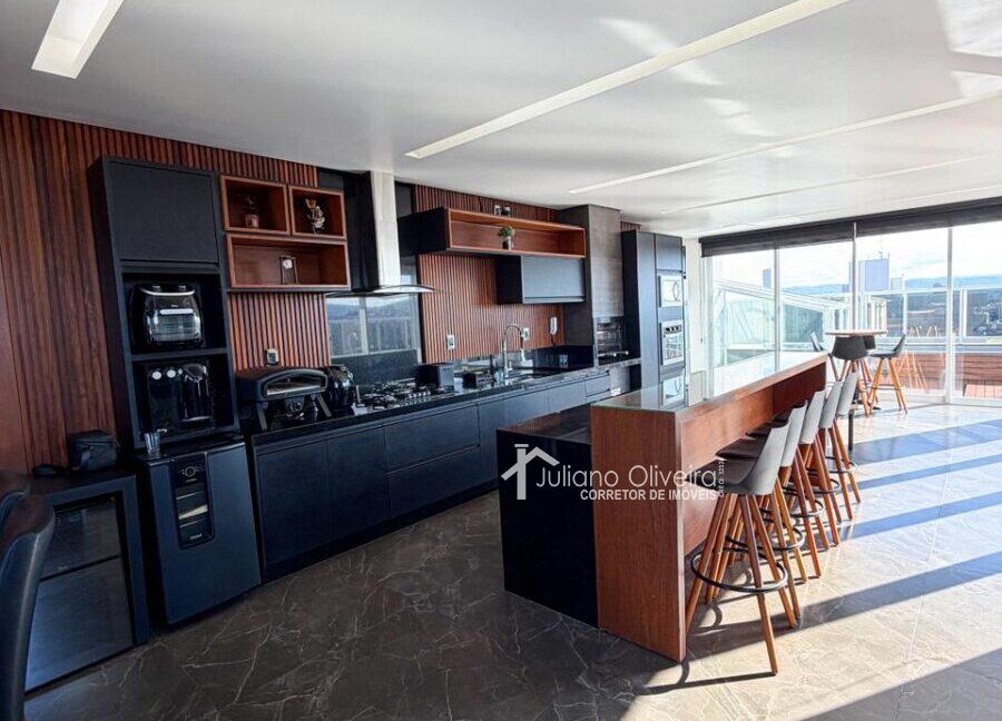 72b99410-7d9a-4024-bd24-e6a2fe8e5827