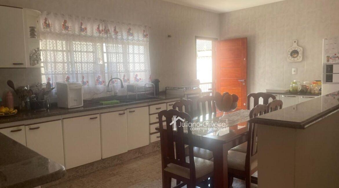 8c088a2f-a984-4727-accf-c3a545b83efd