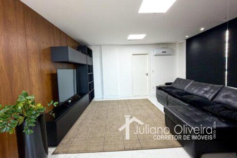 ab0b26ef-b266-430f-8714-c9e1aad61738