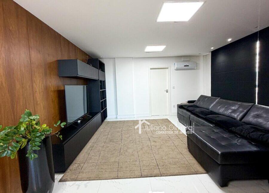 ab0b26ef-b266-430f-8714-c9e1aad61738