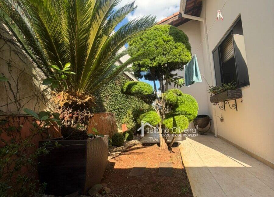 e7229c19-76a9-4d7e-a64a-968d15908ec1