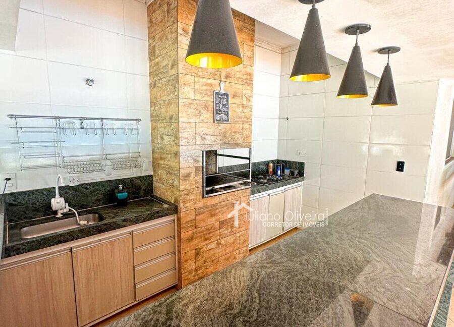 e7a10499-3156-46d8-9f2b-c345a5dbf55f