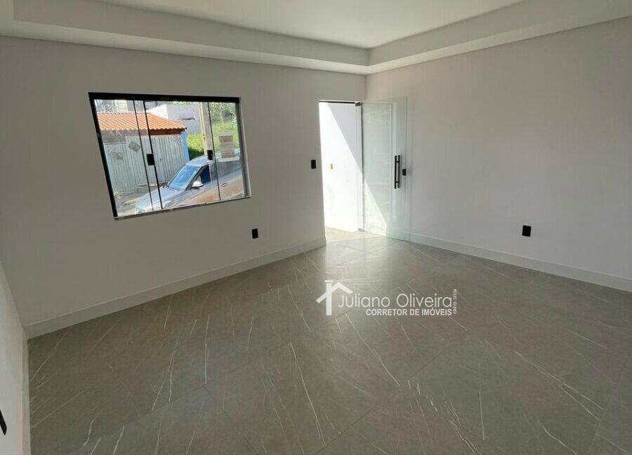 809d131d-7e71-4c49-880d-f4ee8afd5ed4