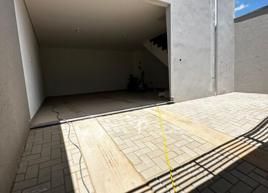 0f21b418-74ac-4e96-8b63-1eebc8c6d52b