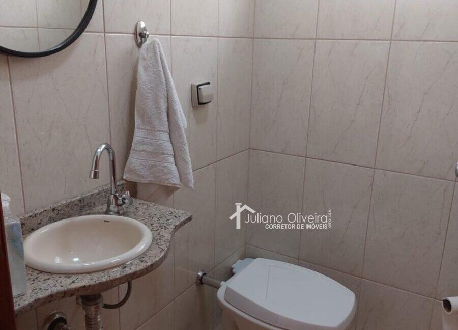 298e129d-c2b3-45ab-975b-dc959f113d09