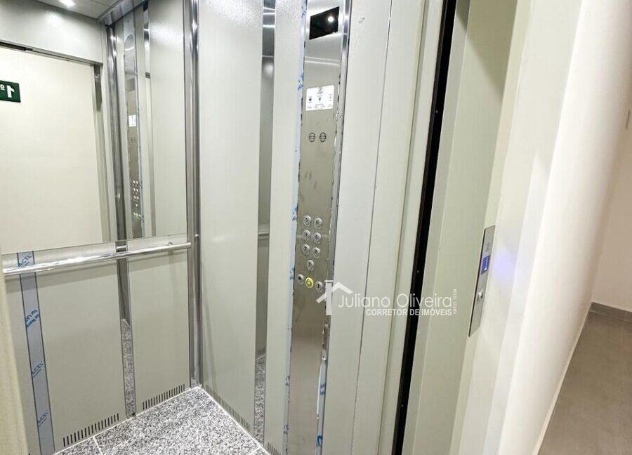 b944960f-93ae-46da-9cc9-34eb307b9eeb