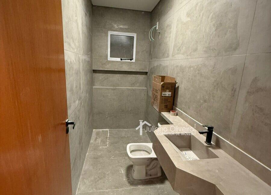 c8cc85e7-b79d-4f7d-ae90-4057ac75eca5